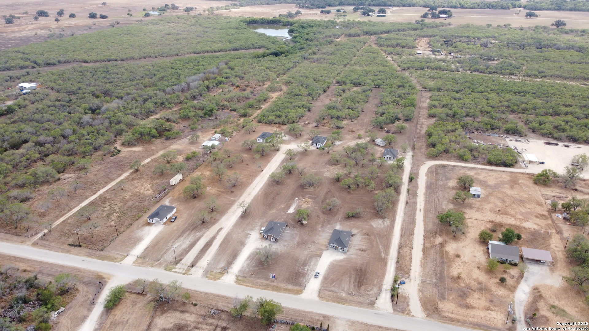 1416 Corgey Road Pleasanton TX 78064