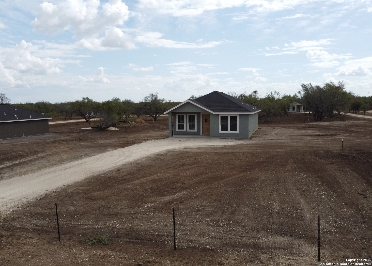1416 Corgey Road Pleasanton TX 78064