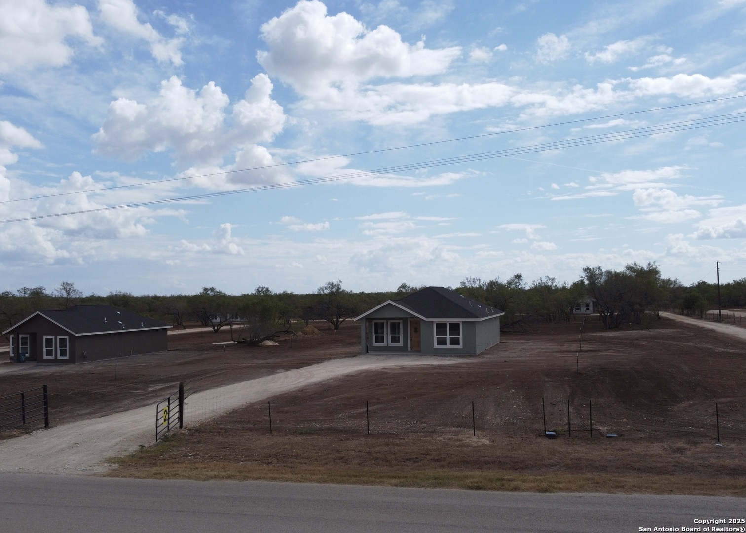 1416 Corgey Road Pleasanton TX 78064