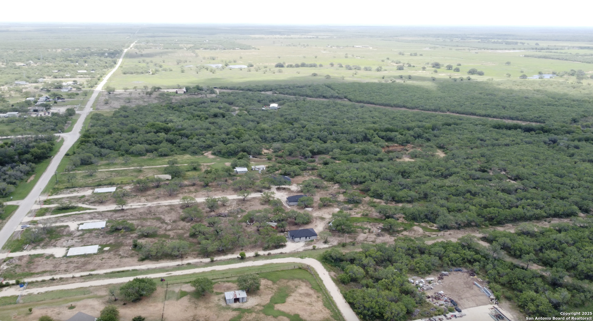 1416 Corgey Road Pleasanton TX 78064