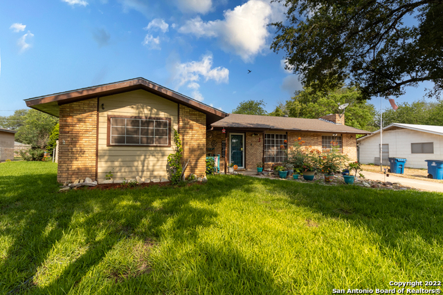 401 Bette Drive Pleasanton TX 78064