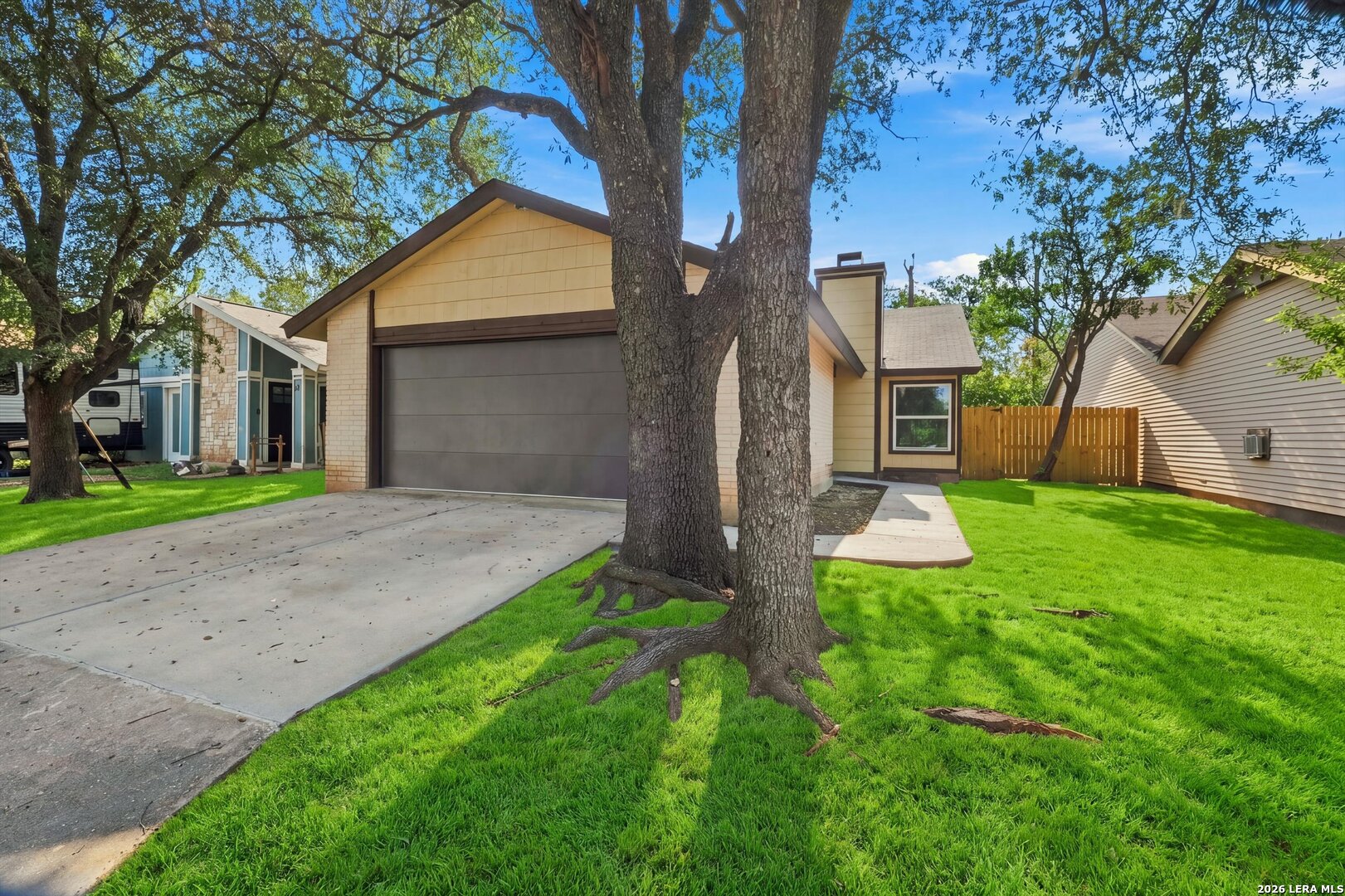 8012 Laurel Bend San Antonio TX 78250