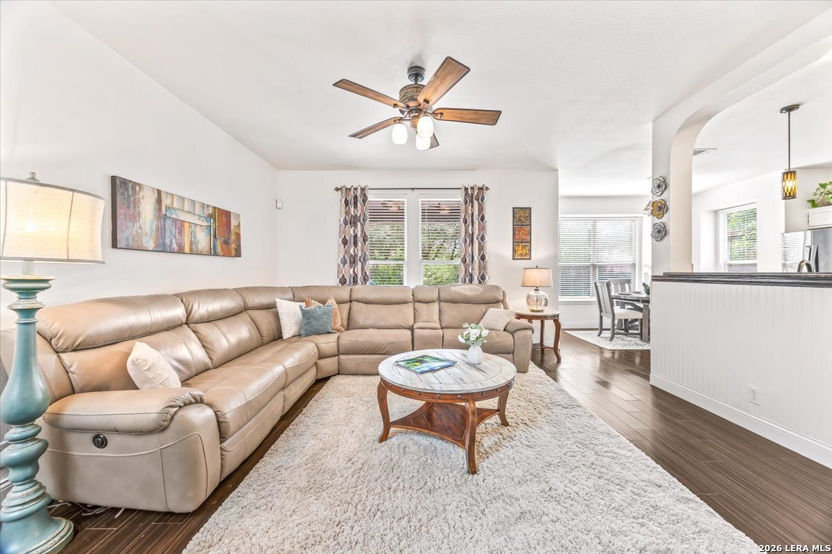120 Kitty Hawk Run Cibolo TX 78108