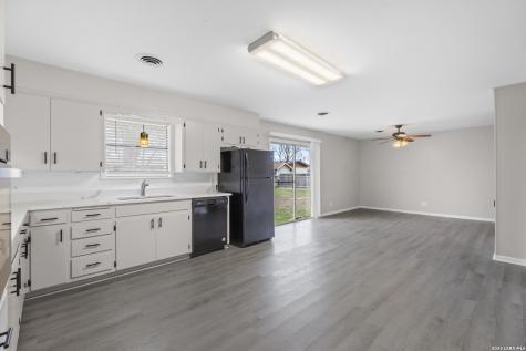 273 Meadow Avenue New Braunfels TX 78130
