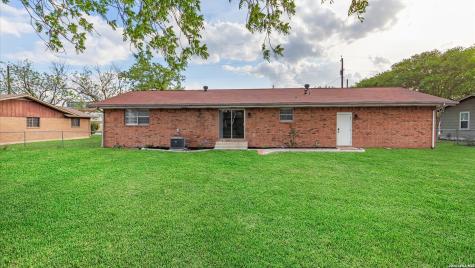 273 Meadow Avenue New Braunfels TX 78130