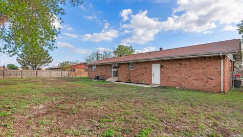 273 Meadow Avenue New Braunfels TX 78130