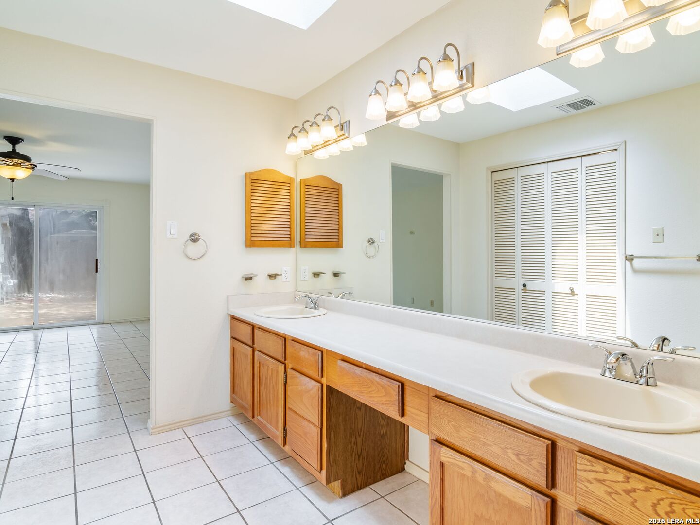 5934 Woodridge Cove San Antonio TX 78249