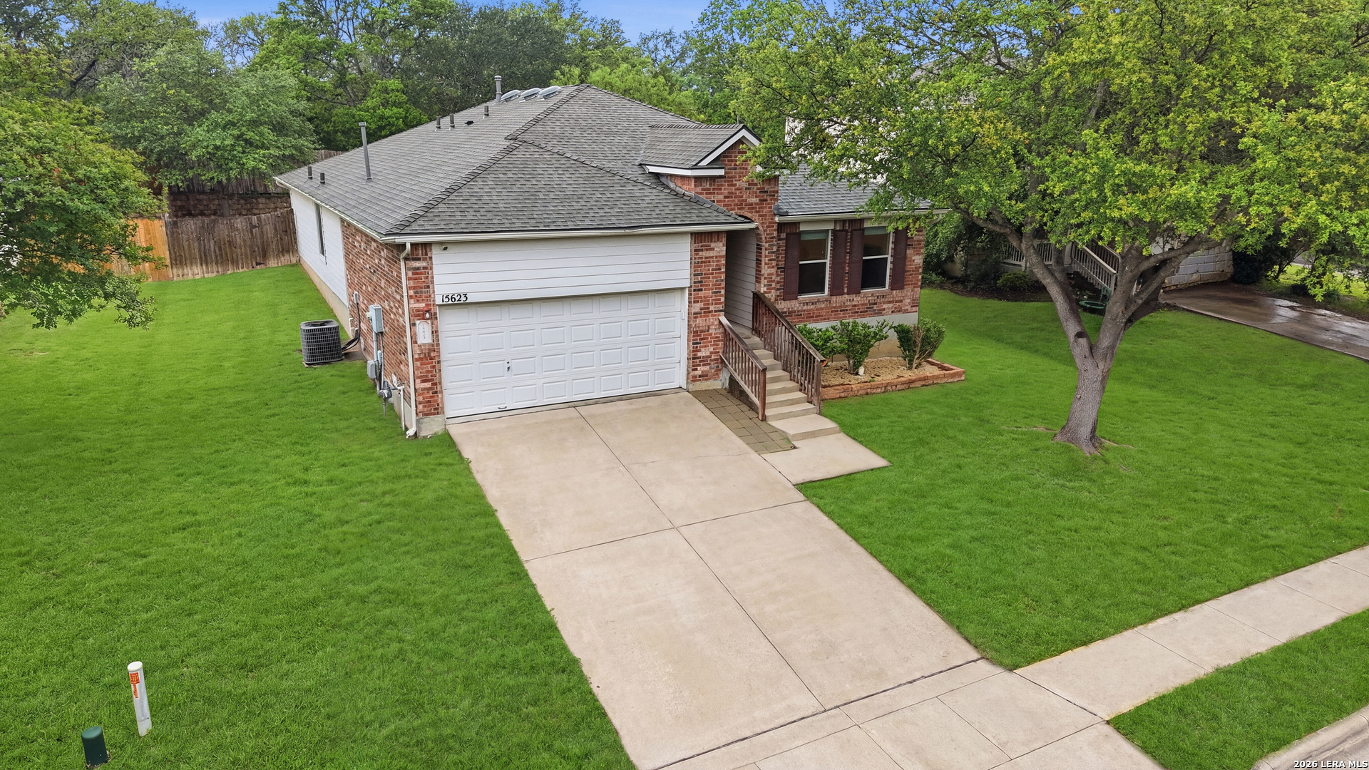 15623 Hastings Park Selma TX 78154