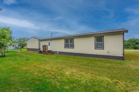 200 W Elwood Street Falls City TX 78113