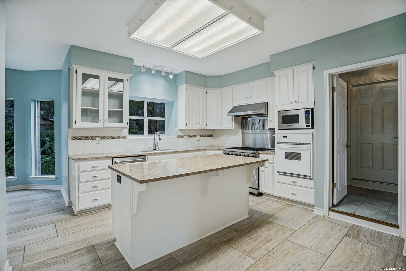 13238 Hunters View Street San Antonio TX 78230