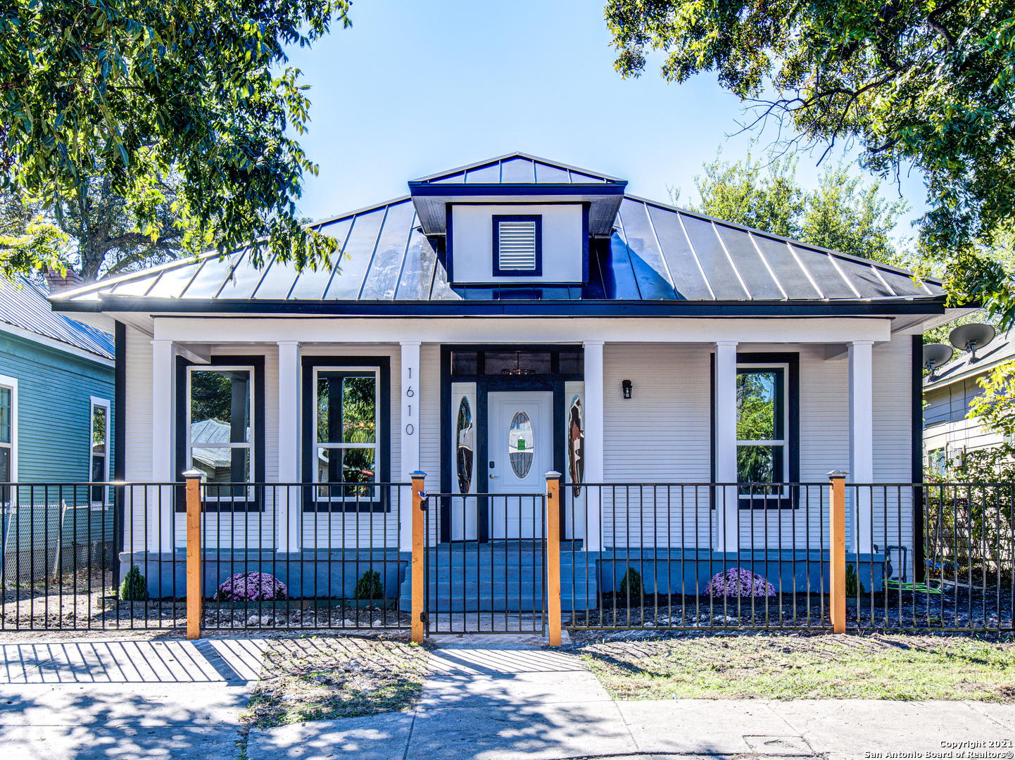 1610 W Salinas Street San Antonio TX 78207