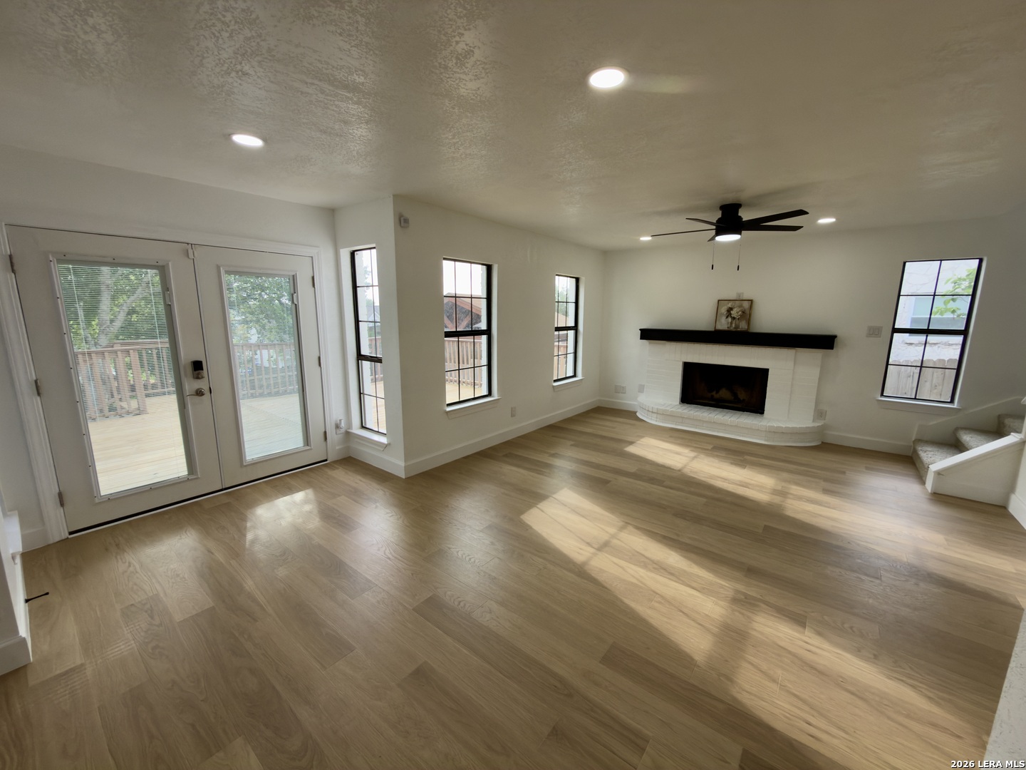 207 River Castroville TX 78009