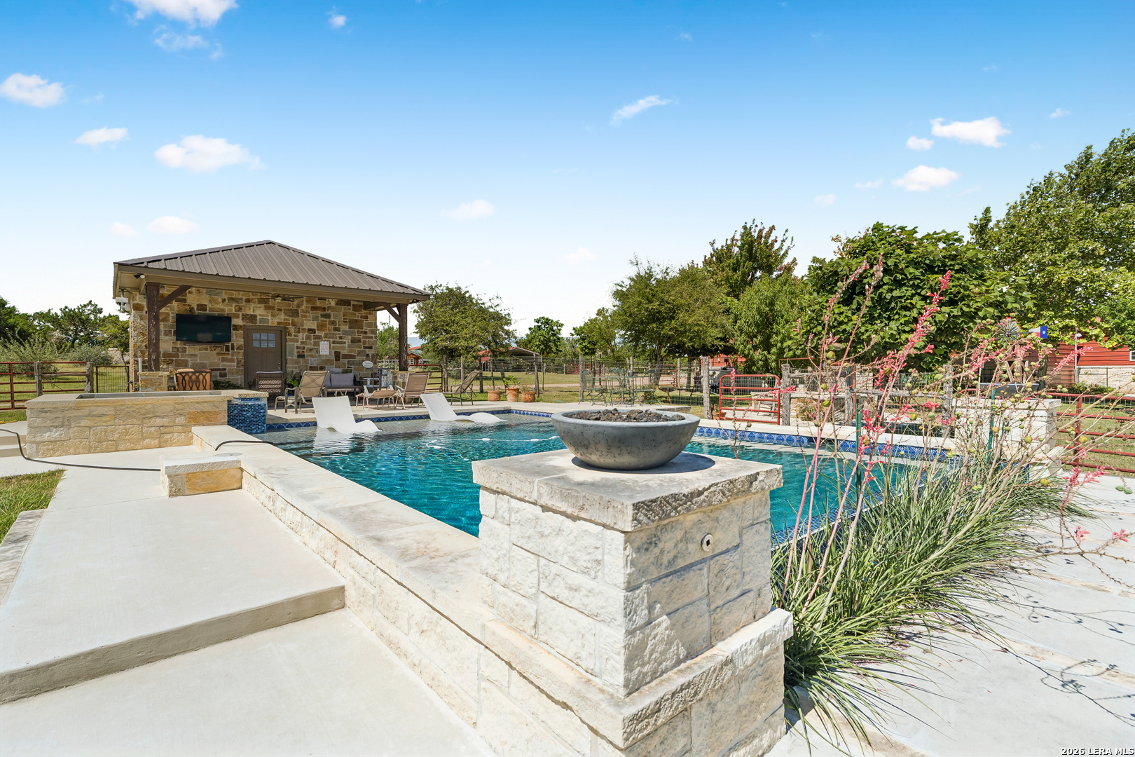 652 Overlook Drive Fredericksburg TX 78624