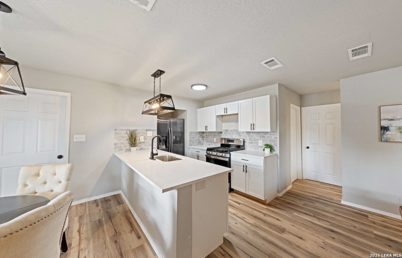 6019 Sandwick San Antonio TX 78238