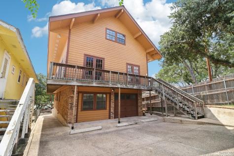 1551 Pebble Beach Lakehills TX 78063