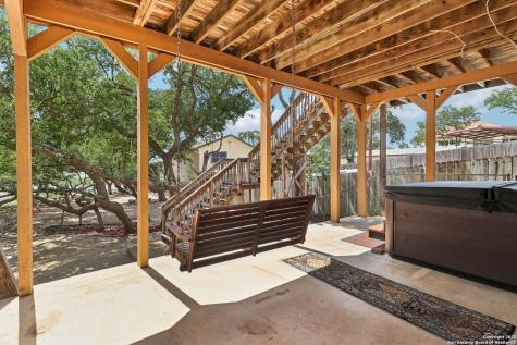 1551 Pebble Beach Lakehills TX 78063