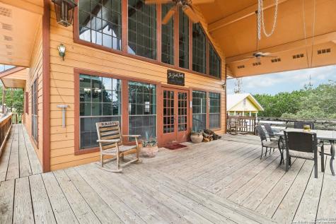 1551 Pebble Beach Lakehills TX 78063