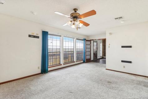 1551 Pebble Beach Lakehills TX 78063