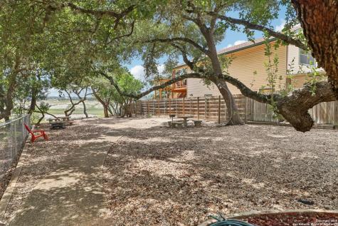 1551 Pebble Beach Lakehills TX 78063
