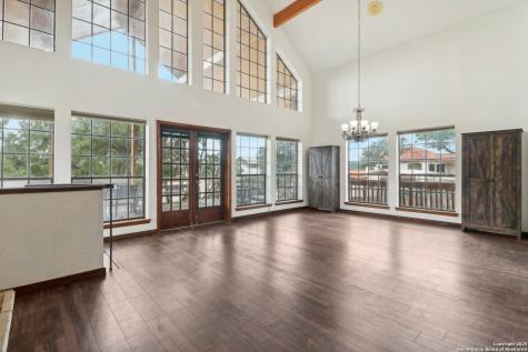 1551 Pebble Beach Lakehills TX 78063
