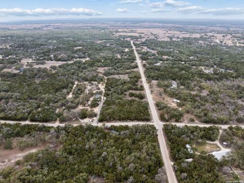 1398 Lazy Forest New Braunfels TX 78132