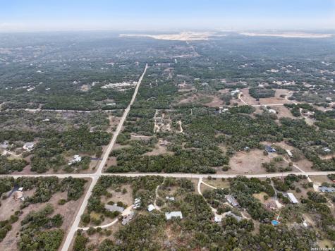 1398 Lazy Forest New Braunfels TX 78132