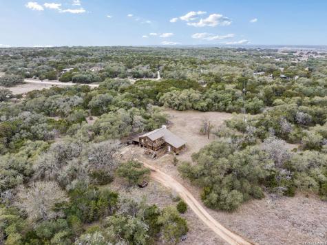 1398 Lazy Forest New Braunfels TX 78132