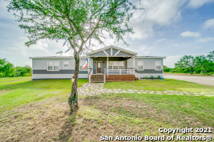 1950 Strawberry City Road Poteet TX 78065