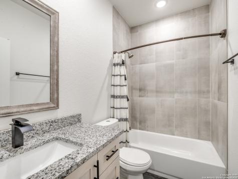 656 Fawn Spring Branch TX 78070