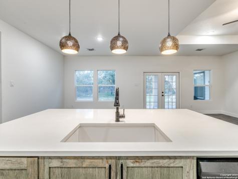 656 Fawn Spring Branch TX 78070