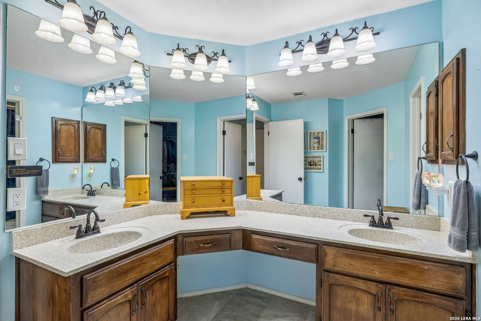 2131 Oak Peak San Antonio TX 78259