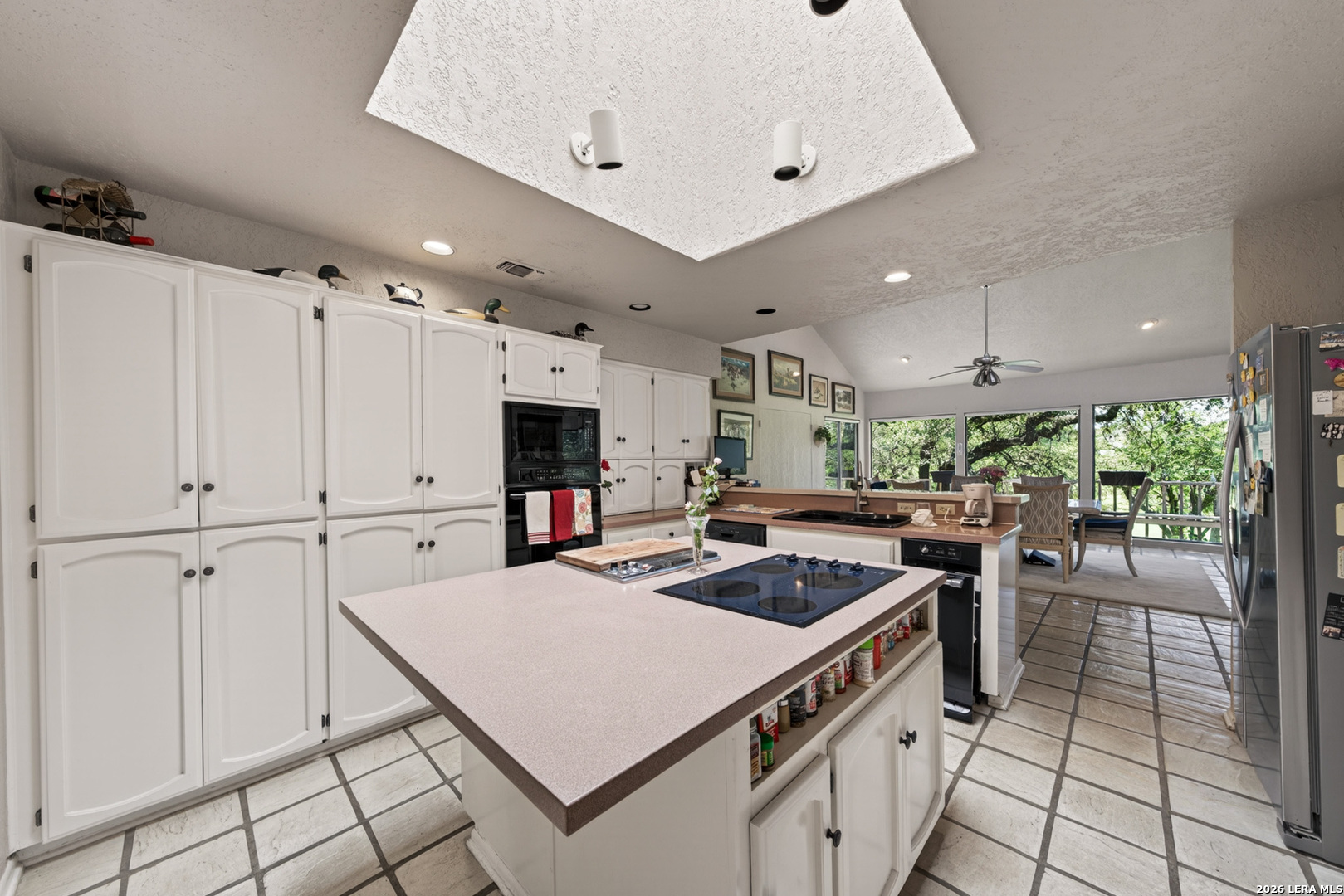 29323 No Le Hace Fair Oaks Ranch TX 78015