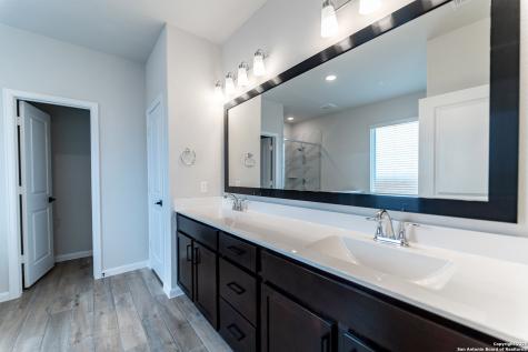 154 Ednie Lane Mico TX 78066