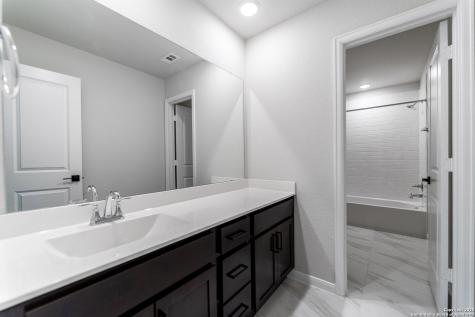 154 Ednie Lane Mico TX 78066