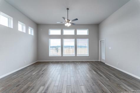 154 Ednie Lane Mico TX 78066