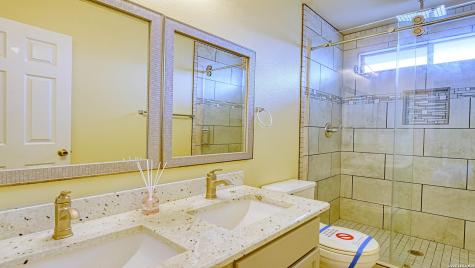 10310 Briar Rose San Antonio TX 78254