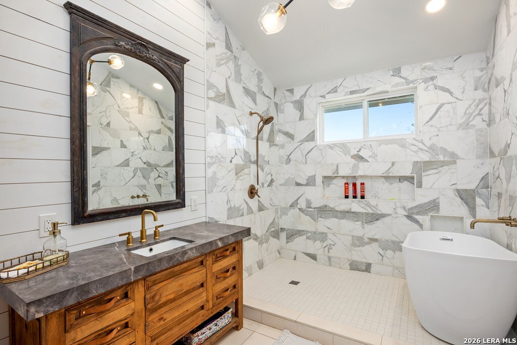121 Simpson Road Comfort TX 78013