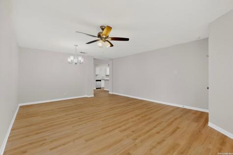 12910 Hunters Moon San Antonio TX 78249