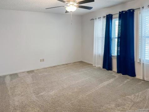 15847 Pleasant Well San Antonio TX 78247