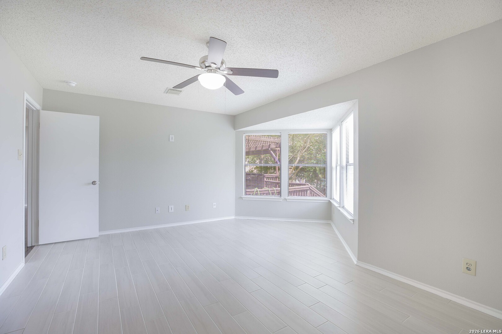 1631 Jasmine Schertz TX 78154