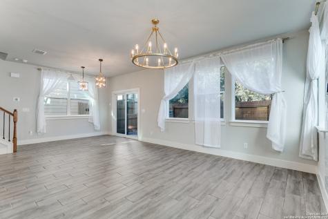 16011 Babcock Road #4 San Antonio TX 78255