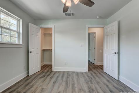 2293 W Mill Street New Braunfels TX 78130