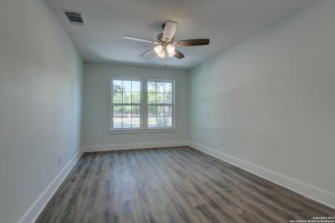 2293 W Mill Street New Braunfels TX 78130