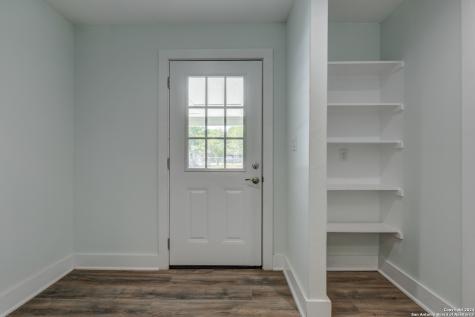 2293 W Mill Street New Braunfels TX 78130