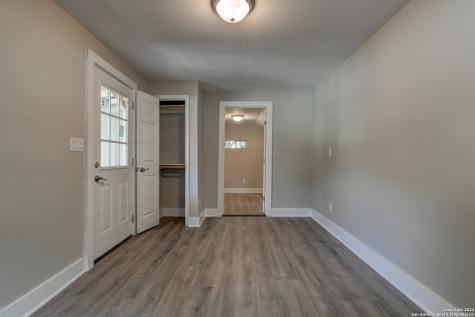 2293 W Mill Street New Braunfels TX 78130