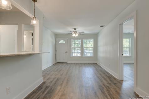 2293 W Mill Street New Braunfels TX 78130