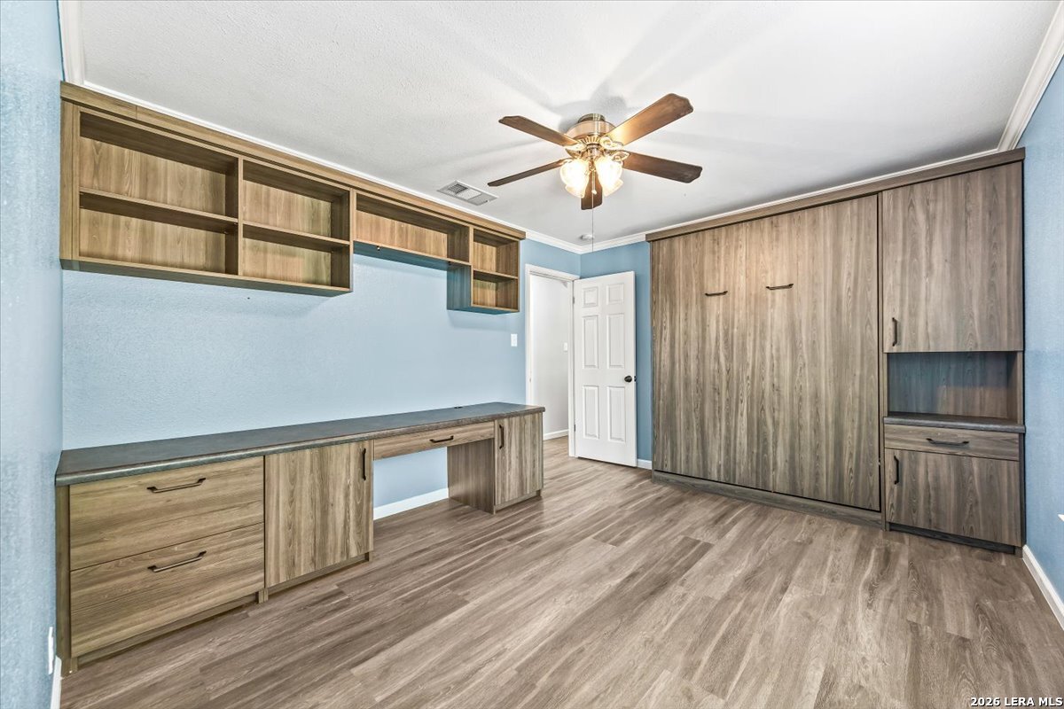 8502 Park Olympia Universal City TX 78148