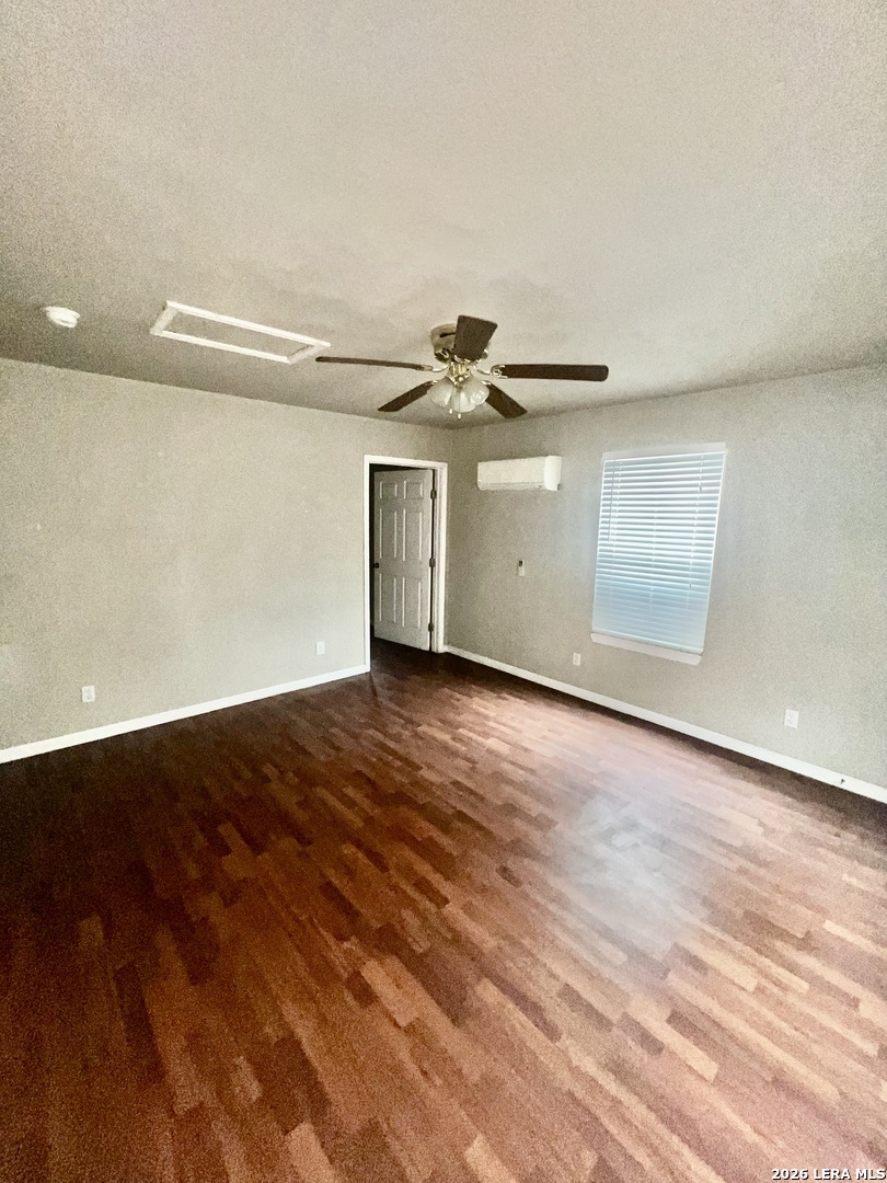 1315 Brighton San Antonio TX 78211