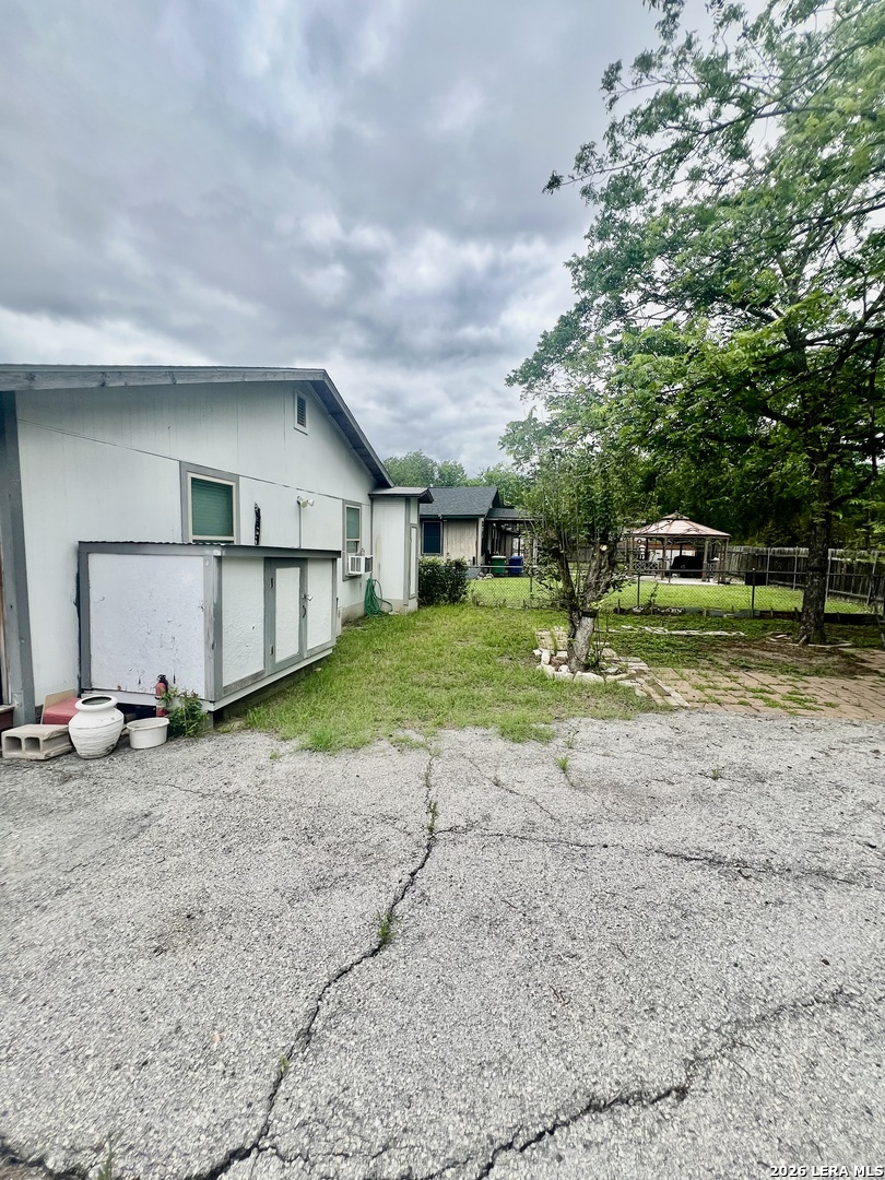 1315 Brighton San Antonio TX 78211