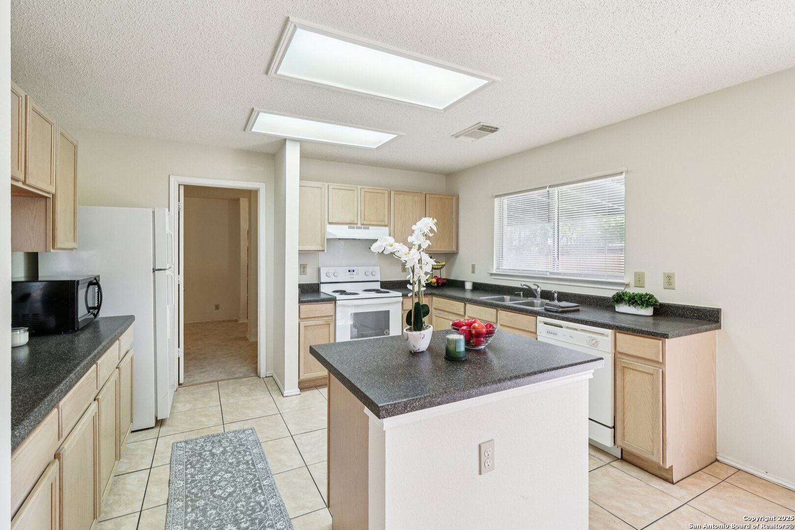 11210 Berkley Square San Antonio TX 78249